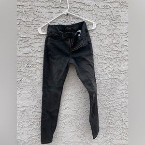 Black Lucky Brand women’s brooke jean size 2